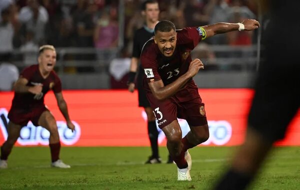 El VAR de la mano de Iván Piris para el penal y gol de Venezuela - Selección Paraguaya - ABC Color