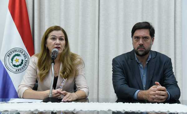 Salud pide a DINAVISA suspender comercialización del PMMA