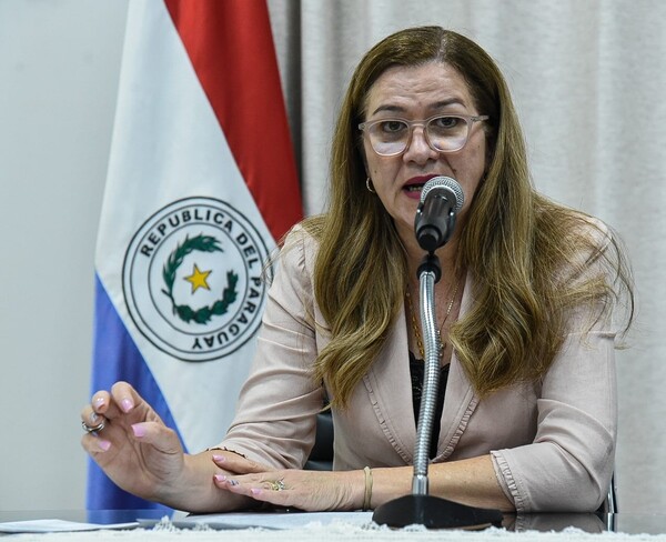 Ante denuncia de mala praxis: Suspenden comercialización del PMMA - trece