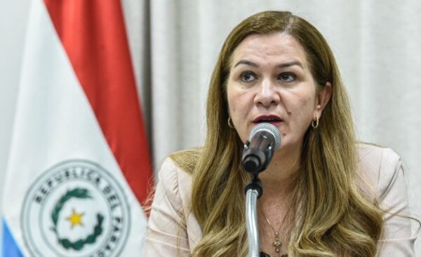 Salud pidió a DINAVISA suspender comercialización del metacrilato