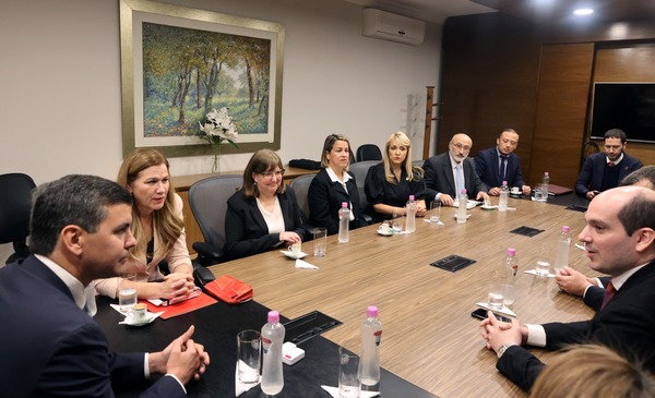 La OPS celebra visión oportuna del Gobierno de fortalecer gestión de Dinavisa - .::Agencia IP::.