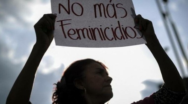 Ley que protege a las mujeres queda en "buenos deseos y expectativas" - Portal Digital Cáritas Universidad Católica