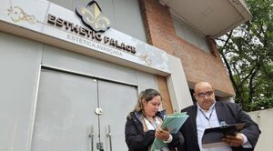 Tras denuncia viral, clausuran clínica estética de las “doctoras Barbie”