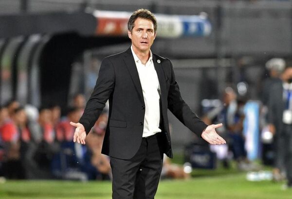 Barros Schelotto está en la cuerda floja - La Tribuna