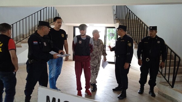 Sicario condenado a 55 años fue entregado a la Policía Federal