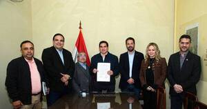 La Nación / MUVH declaró de interés la competencia nacional de albañiles