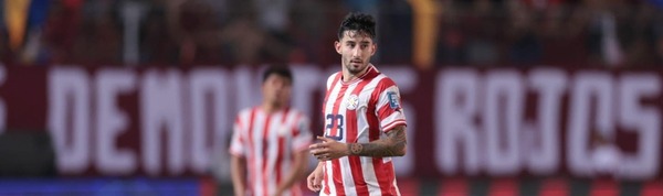 Mathías Villasanti, en el once ideal del primer combo de Eliminatorias - Unicanal