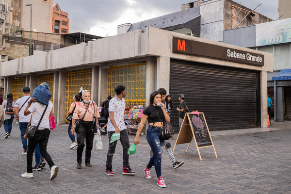 El metro de Caracas suspende su servicio por fallas eléctricas en Venezuela - MarketData