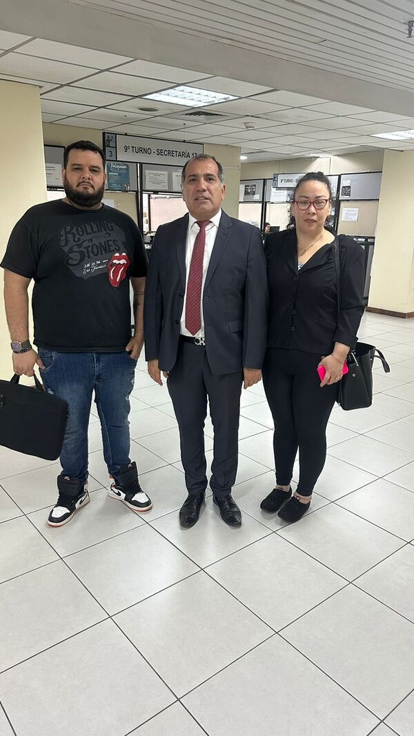 Empresario pide la imputación de su ex contadora por lesión de confianza - PDS RADIO Y TV