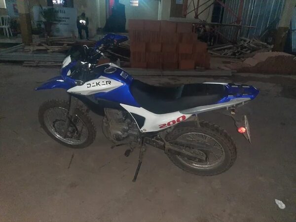 Moto de estudiante de la UNA fue robada dentro del campus, denuncia - Policiales - ABC Color