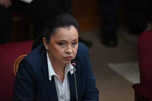 Existe una quiebra técnica del Estado, afirma senadora Yolanda Paredes - Política - ABC Color