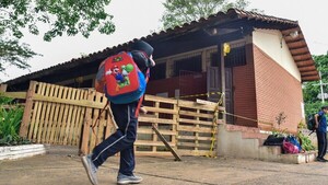 Escuela de Limpio, a punto de caerse