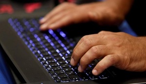 "Tenemos tu correo y te estamos grabando", el nuevo ataque a través de Internet •