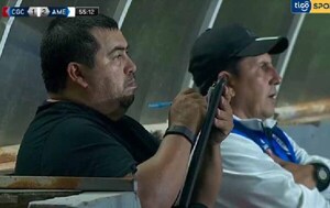 Humberto García habló de su peculiar cuadernito y de la Albirroja – Prensa 5
