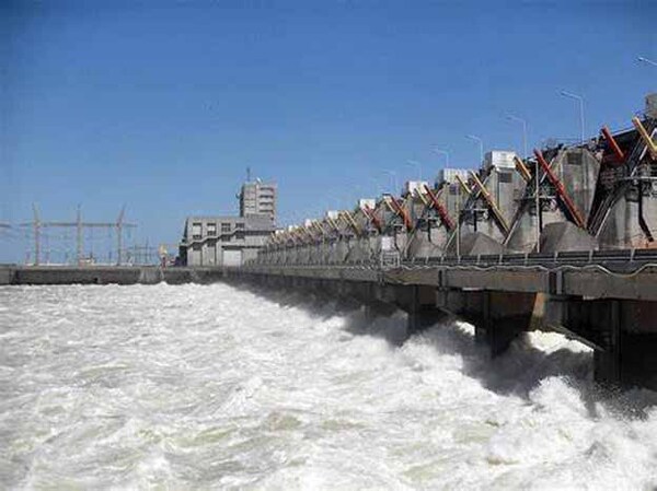 Paraguay retira más energía de Yacyretá por peaje en hidrovía | DIARIO PRIMERA PLANA