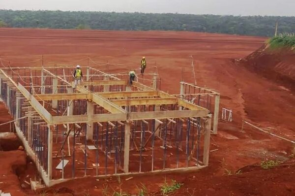 Construyen terminal portuaria en la cabecera del puente de Integración - ABC en el Este - ABC Color