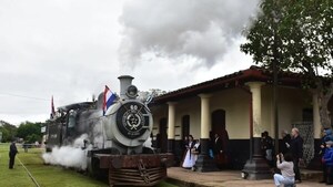 LOCOMOTORA 60 REVIVE TRADICIÓN Y ANÉCDOTAS EN ANIVERSARIO DE YPACARAÍ