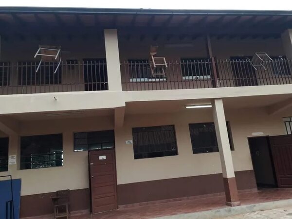 Vándalos ocasionan destrozos en aulas de un colegio de San Miguel - Nacionales - ABC Color