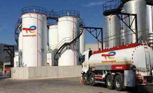 TotalEnergies busca 500.000 toneladas anuales de hidr贸geno verde para 8 refiner铆as - Revista PLUS