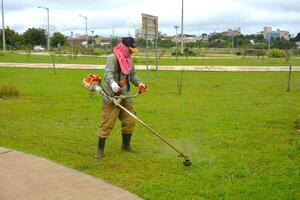 Inician trabajos de limpieza en la costanera de Cambyretá con miras a temporada turística - .::Agencia IP::.