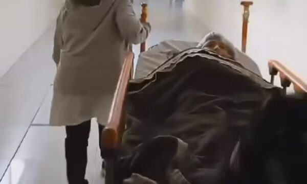Mía ya ingresó para su cirugía que durará 8 horas