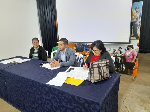 Concejo Distrital de Educación de Encarnación busca aprobación de recursos para obras educativas