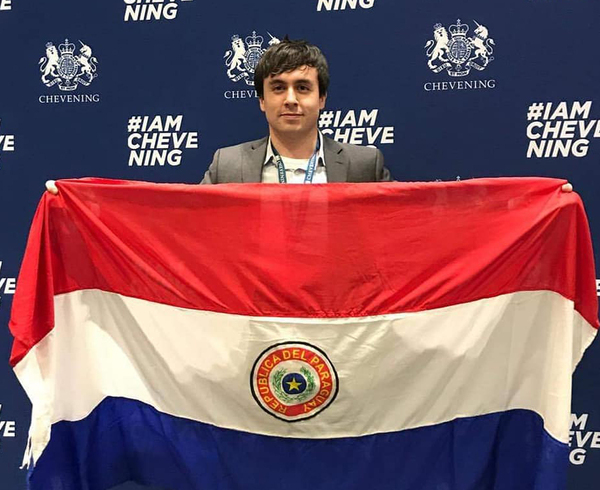 Joven esteño gana beca de liderazgo “Gleistsman” - La Clave