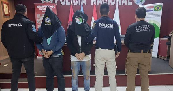La Nación / Detuvieron en CDE a dos brasileños con código rojo por intento de golpe en Brasilia