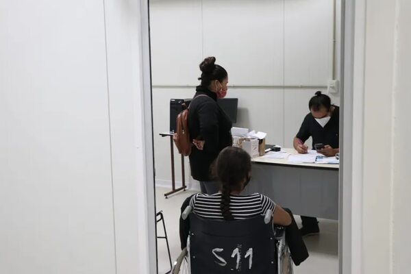 Hospitales públicos: atención a pacientes en consultorios deberá durar solo 12 minutos - Nacionales - ABC Color