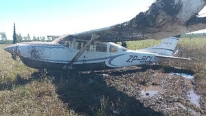 Avioneta sufre falla mecánica y aterriza de emergencia en Caazapá