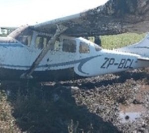 Avioneta realiza aterrizaje de emergencia tras falla mecánica - Paraguay.com