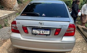 Abandonan automóvil utilizado en millonario asalto