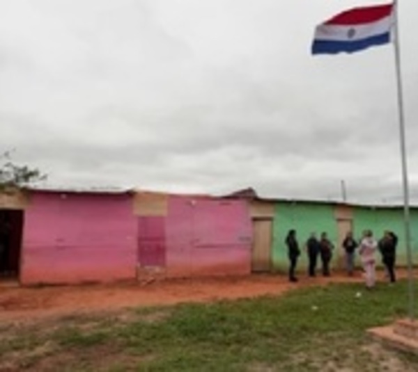 Piden asistencia para humilde escuela afectada por temporal - Paraguay.com