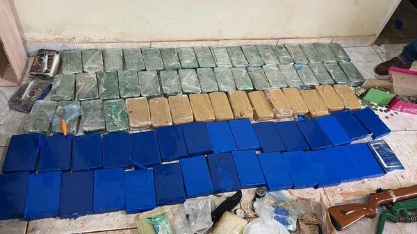 Imputan a presunto narco que tenía más de 90 kilos de cocaína en su casa - ABC en el Este - ABC Color