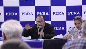 Expulsan a Efraín Alegre del Directorio del PLRA