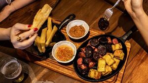 La Maria Cocina y Carbón: el destino perfecto para disfrutar de la temporada de primavera/verano