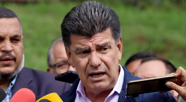 Efraín Alegre fue destituido como miembro del Directorio por 5 ausencias consecutivas - La Tribuna