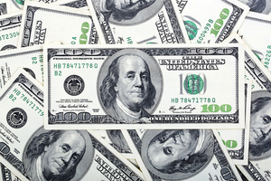 Se espera un dólar por encima de los G. 7.300 en el último tramo del año y presiones internacionales por las decisiones de la FED - MarketData