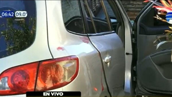 Delincuentes abandonan camioneta tras frustrado robo a cajero en Fernando de la Mora