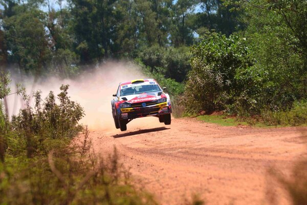 Villarrica abre la recta final del Petrobras Rally Paraguay.