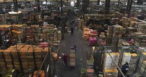 La Nación / La economía uruguaya se contrajo 2,5 %