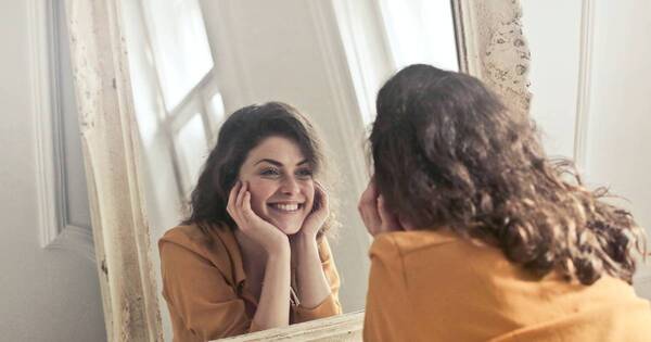 La Nación / Estas son las vitaminas para aumentar la producción de la hormona de la felicidad
