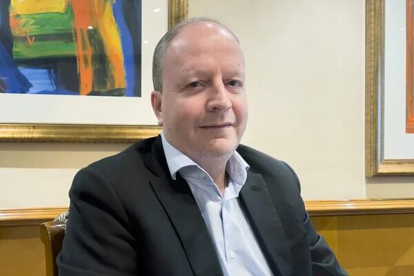Ministro de Economía paraguayo sobre China: “Se quedará con todo el espacio” comercial - Mundo - ABC Color
