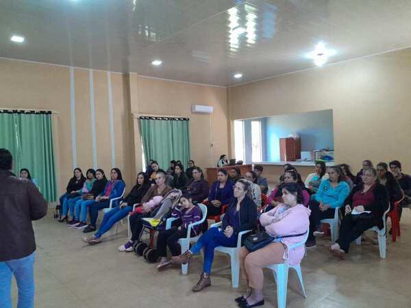 MINISTERIO DE INDUSTRIA Y COMERCIO REALIZÓ SEMINARIO DE CAPACITACIÓN EN CARLOS ANTONIO LÓPEZ