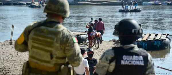 México: culpan a 11 policías por el asesinato de 17 migrantes