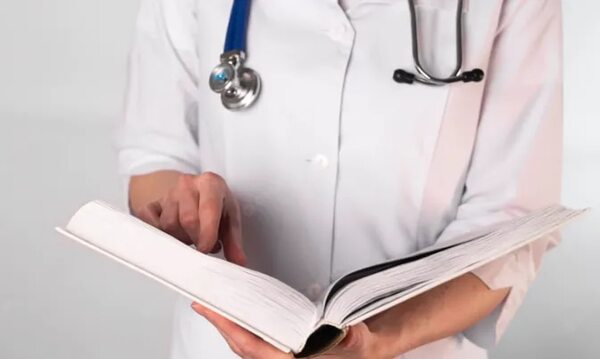 Residencia médica no es obligatoria, por falta de rubro anual - Nacionales - ABC Color