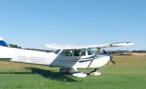 Una banda de asaltantes robó una avioneta, esta mañana