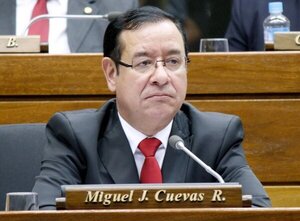 Miguel Cuevas recibe condena de cinco años de cárcel y prohibición para ejercer la función pública · Radio Monumental 1080 AM