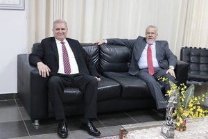 Fiscal general se reunió con titular de IPS para conversar sobre denuncias de corrupción en el ente