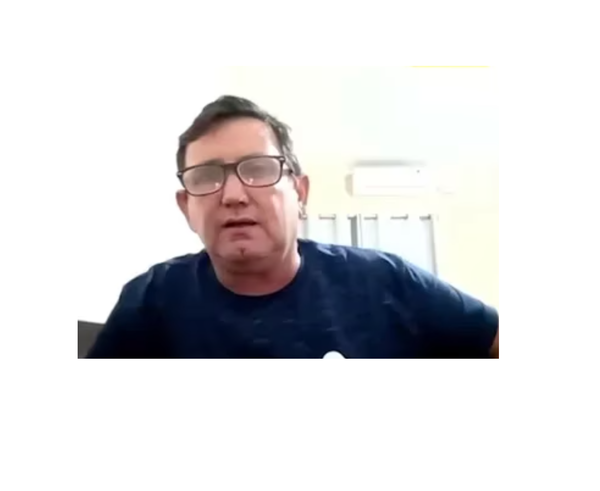 Urquhart dice que botín robado a Urbieta es de 1.500.000 dólares y niega ser autor moral